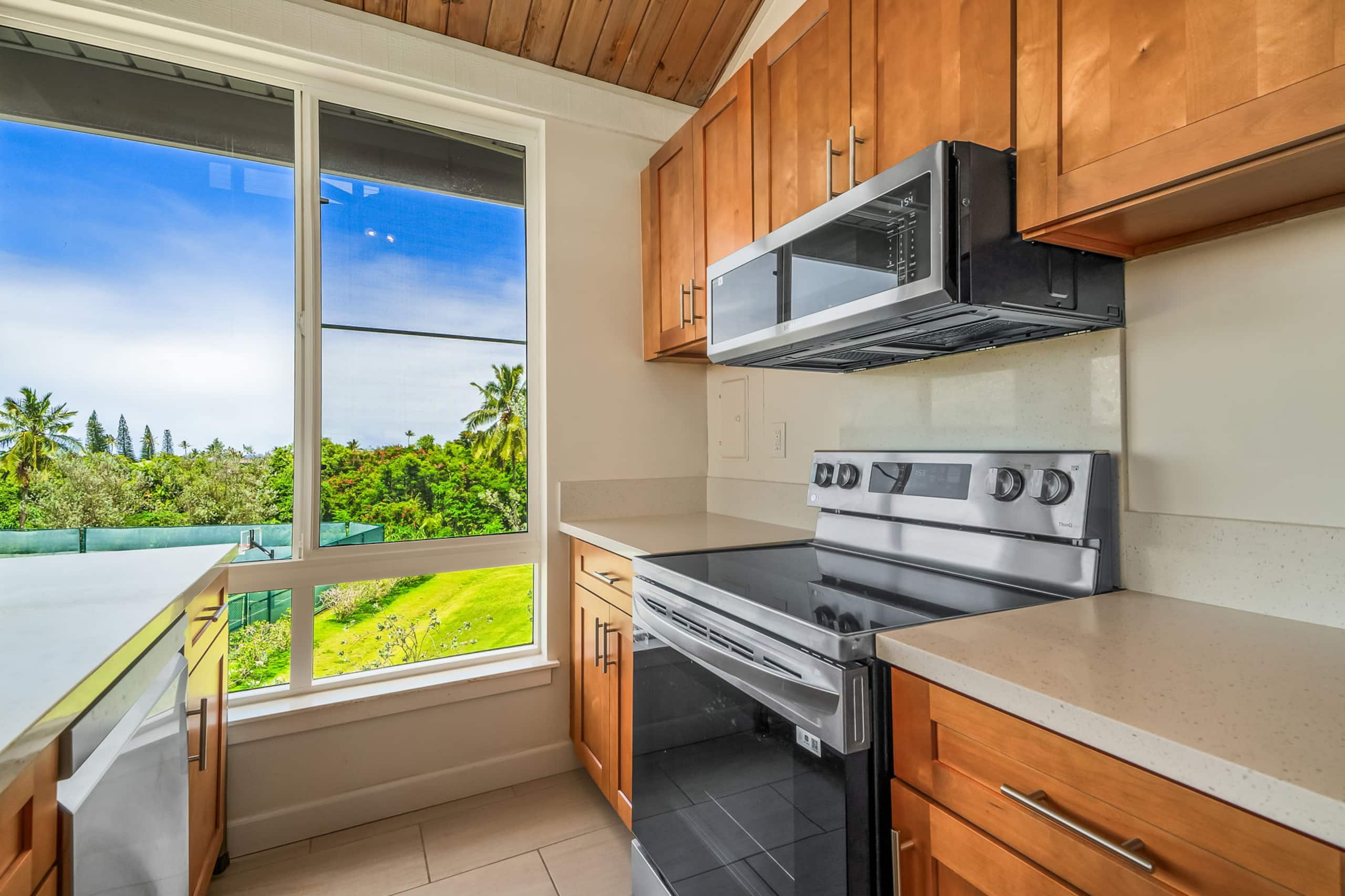 Princeville 1 + Loft at The Cliffs - Sleeps 6! - Image 12