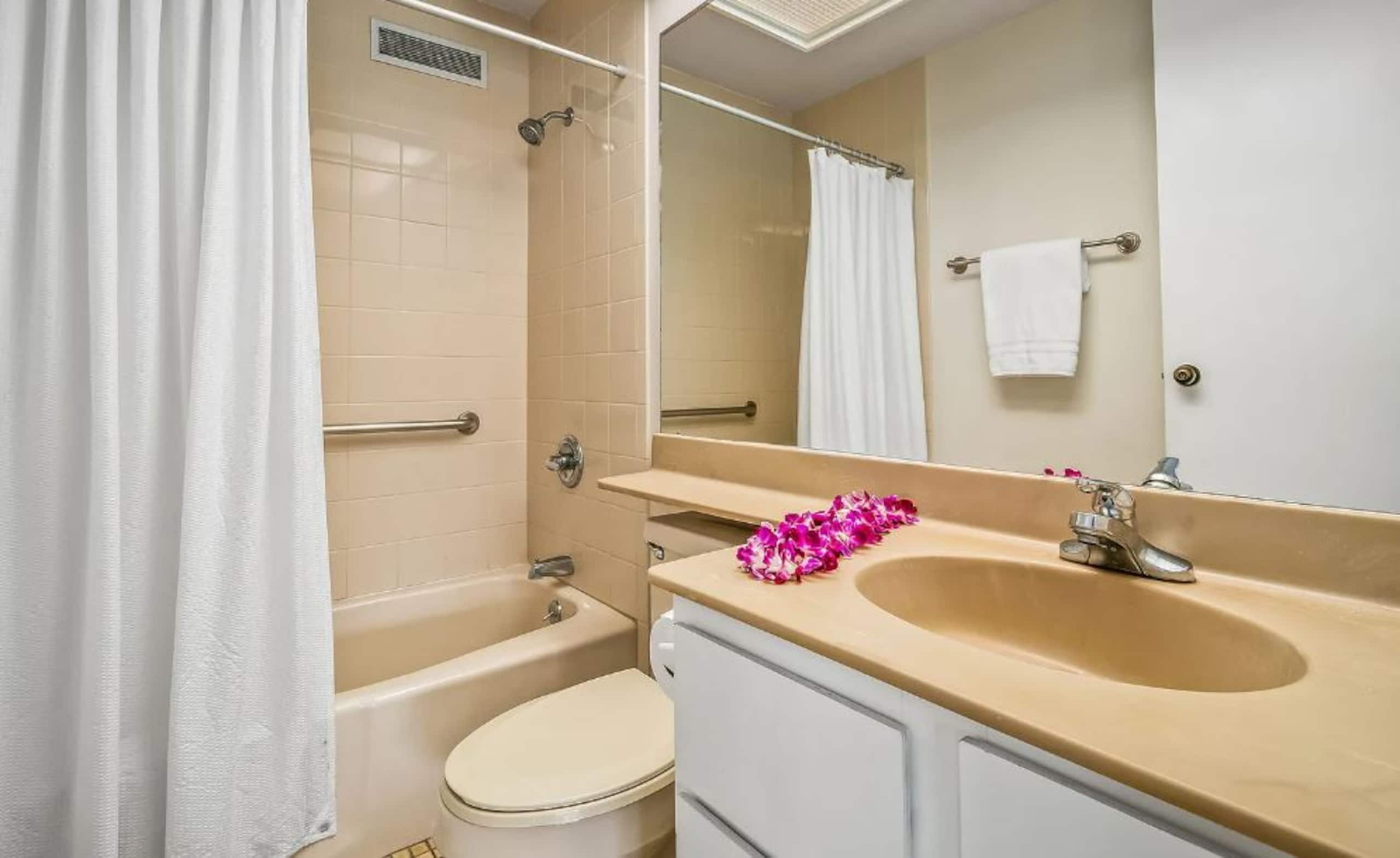 Princeville 1 + Loft at The Cliffs - Sleeps 6! - Image 29