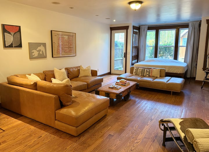 Apartment In Historic Brownstone • Garden Level - Brooklyn, NY