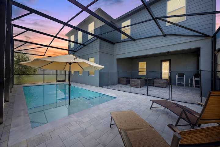 Paradise Palms | Pool | 10 Miles From Disney - Davenport, FL