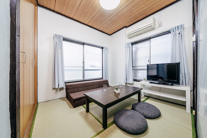 მისაღები ოთახი 1