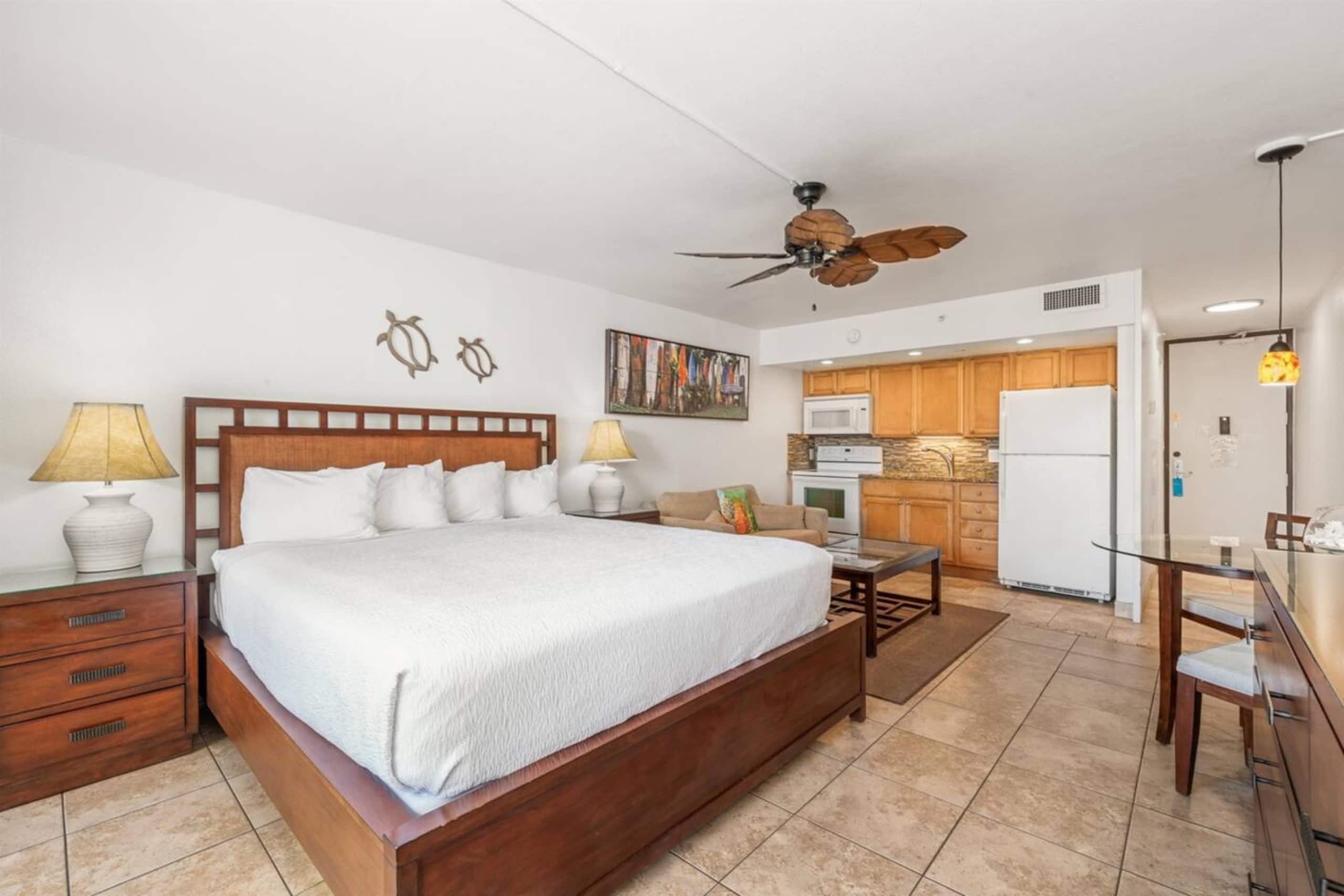 Royal Kahana+WasherDryer in Unit +Kitchen+AC - Photo 9