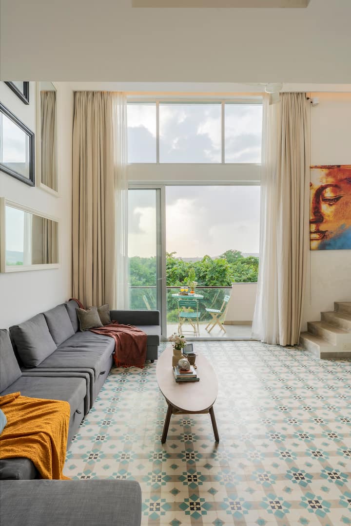Sereno Sky -3bhk Penthouse W/pvt Jacuzzi + Rooftop - Goa