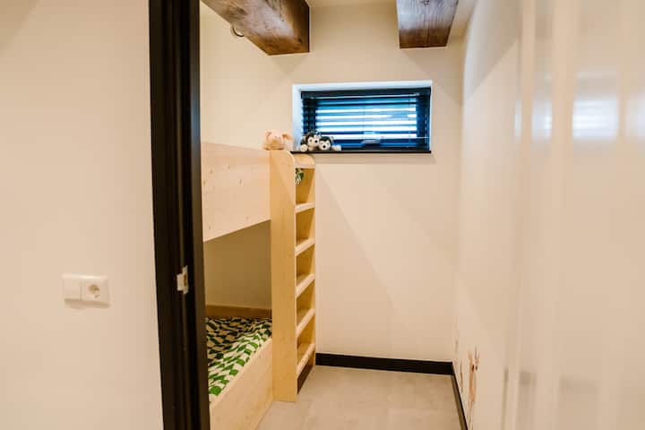 საძინებელი 3