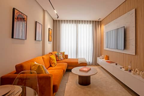 Successful Airbnb property: Elegant & Refined Apartment in Maârif in Arrondissement Du Maârif ⵜⴰⴳⵣⵣⵓⵎⵜ ⵏ ⵍⵎⵄⴰⵔⵉⴼ مقاطعة المعاريف