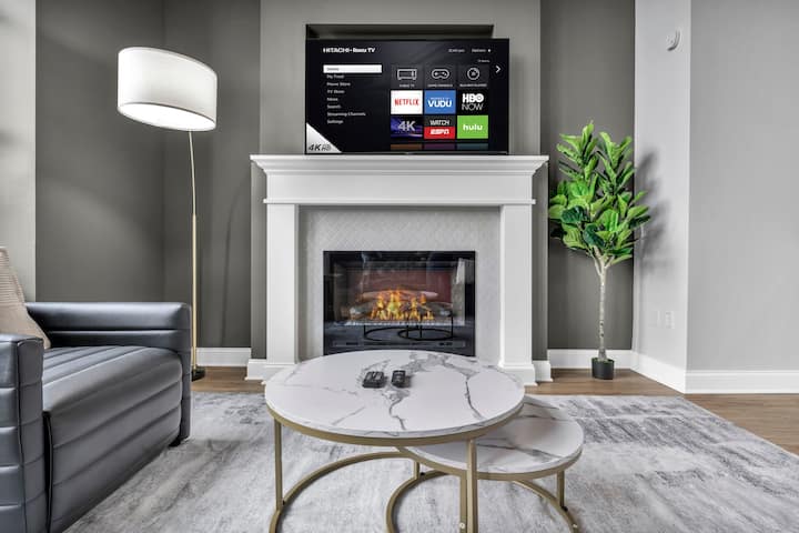The Halle Downtown 1bd | Parking/gym/security - Cleveland