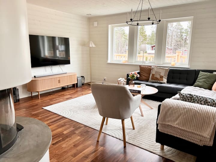 Charmigt Och Modernt Hus Nära Mariefred Centrum - Mariefred