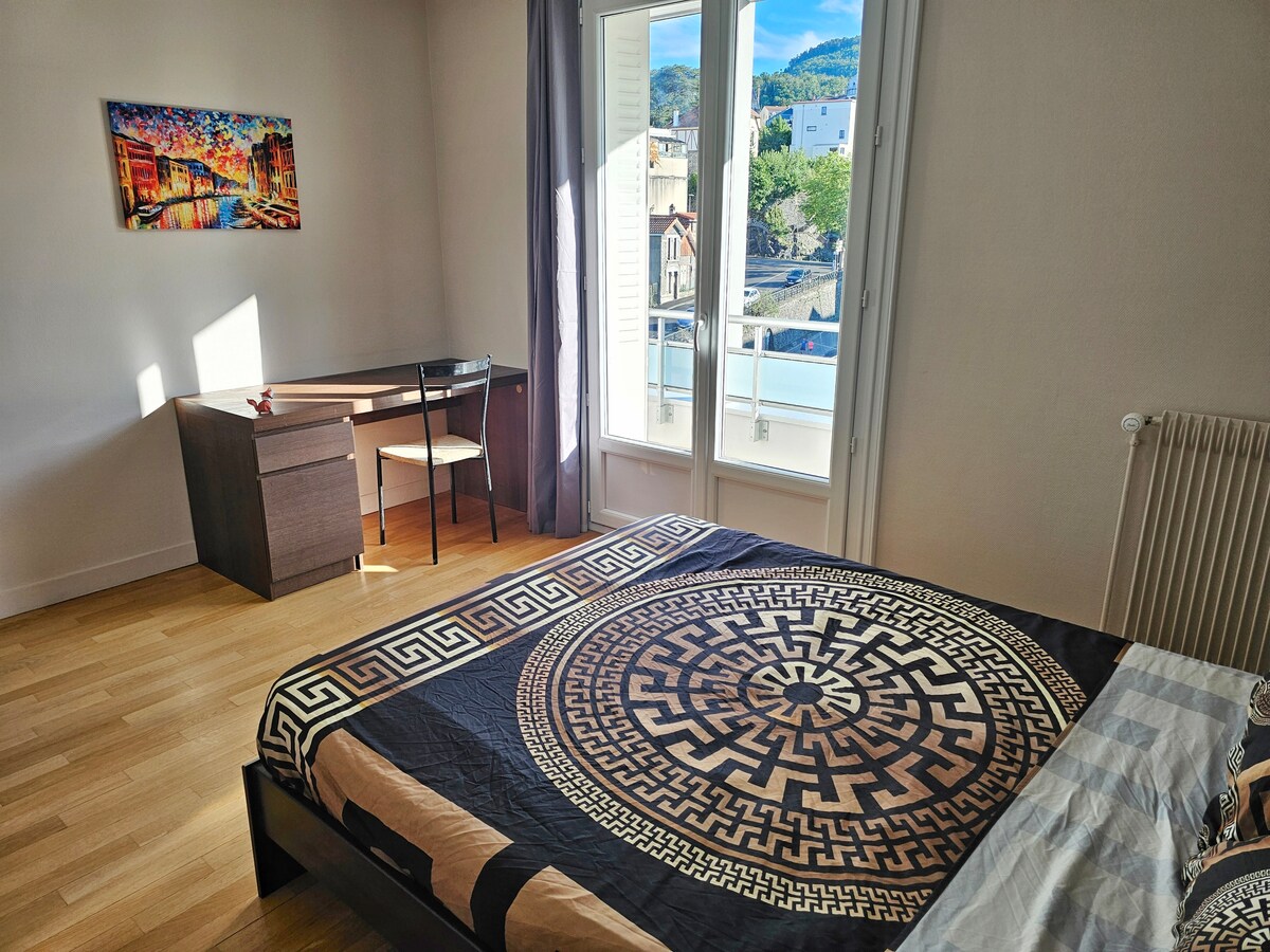 غرفة نوم 2/شقة كومبا