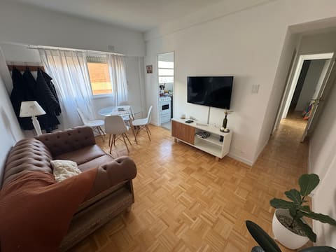 Airbnb con mejor rendimiento: Comfortable apartment with garage in Saavedra en Coghlan