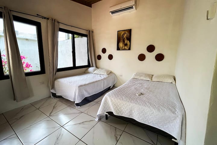 საძინებელი 4