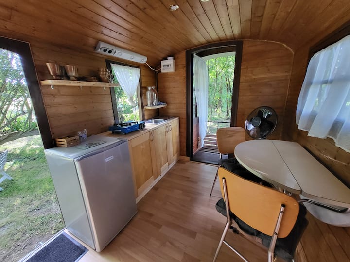Les Roulottes De La Rivière 
La Roulotte Wagon - Ille-et-Vilaine