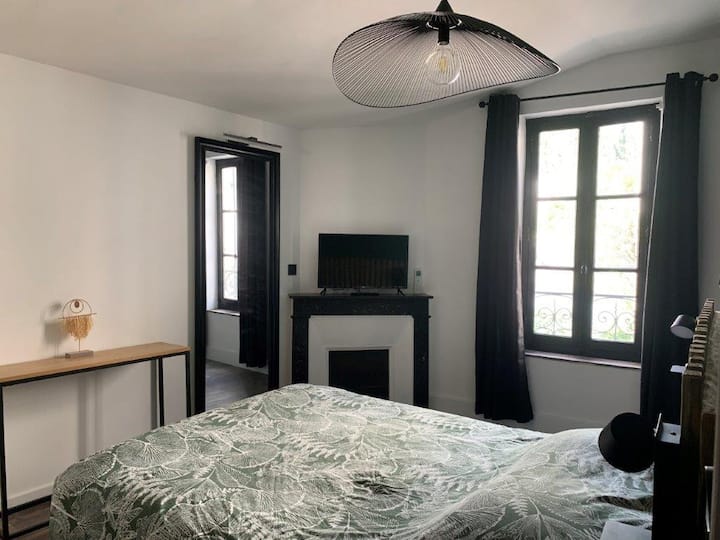 Prva spavaća soba (pogled na Arènes)