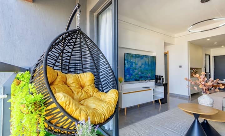 Luxe Nest1min Walk To Mall, Heated Pool And Gym - Kenia