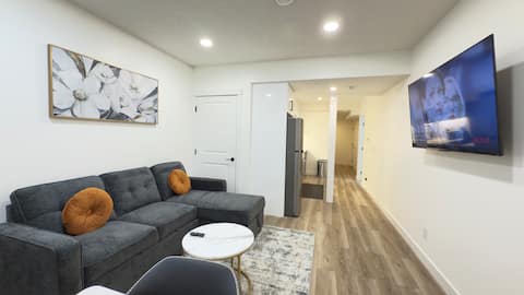 Top Airbnb: Northern Nook - 2BR Suite (Easy Mountain access) in Nolan Hill