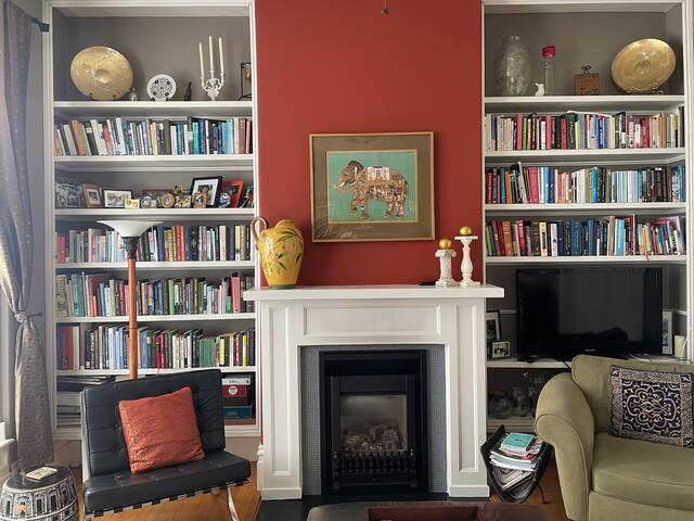 2-Bdrm in Dogpatch (Entire flat/self check-in) gallery image 2