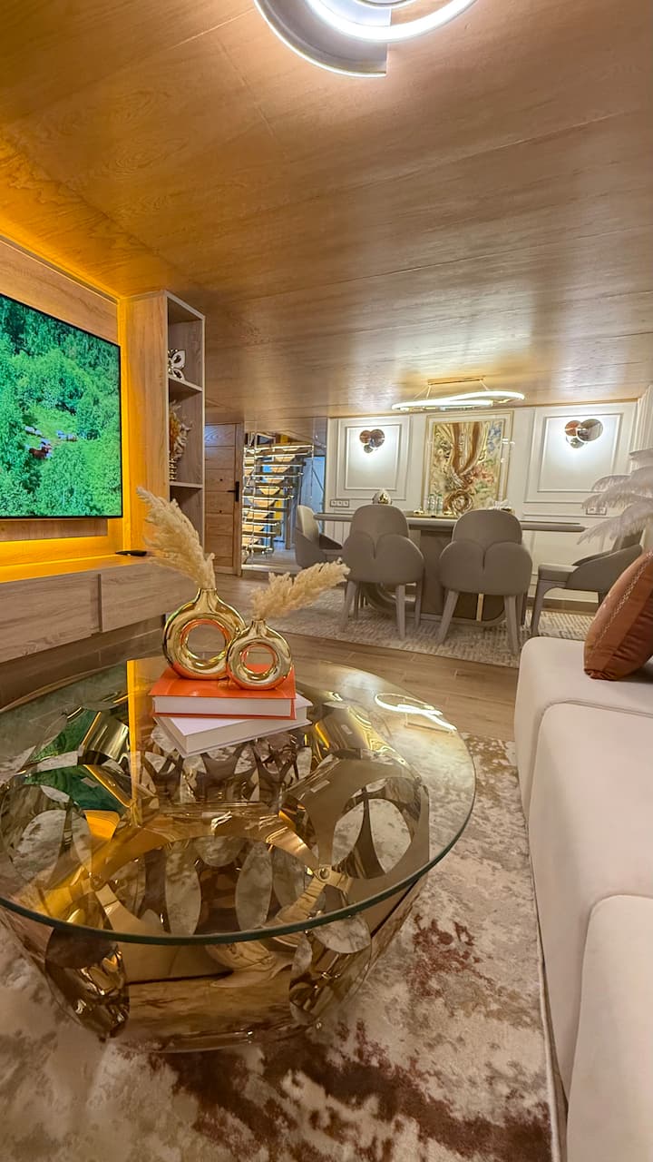 Illy House Luxury Cozy Wooden Stay in Ifrane