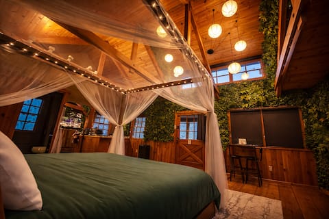Popular Airbnb listing: Romantic Twinkling Enchanted Cottage, King Bed in Ahwahnee