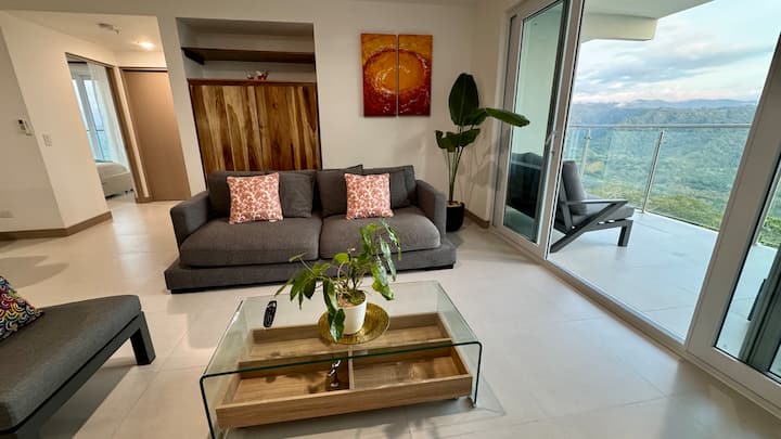 Wake Up To Ocean & Mountain Views 3br/2b - Costa Rica