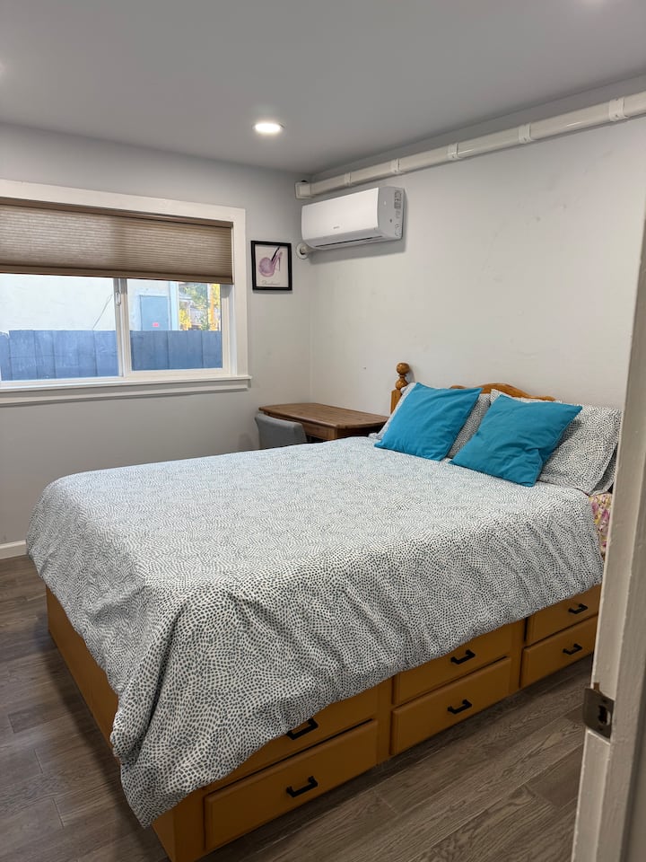 غرفة النوم 2