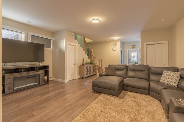 Comfort Tenacity, Family Friendly - Yellowknife