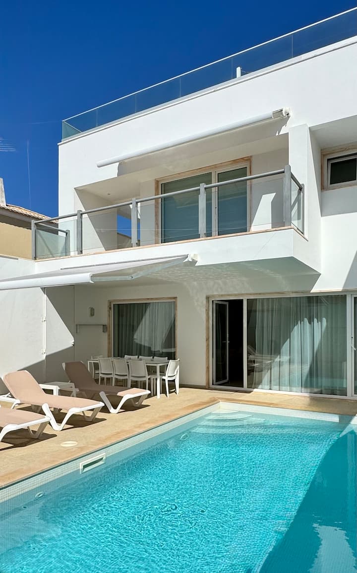 Casa Mirantina
Traumhaus In City- & Strandnähe - Lagos, Portugal