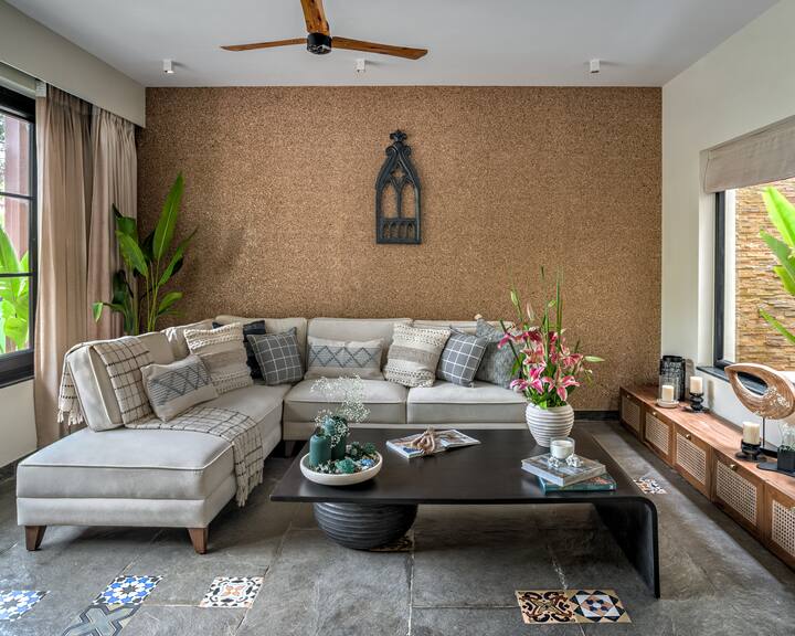 Living room image 4