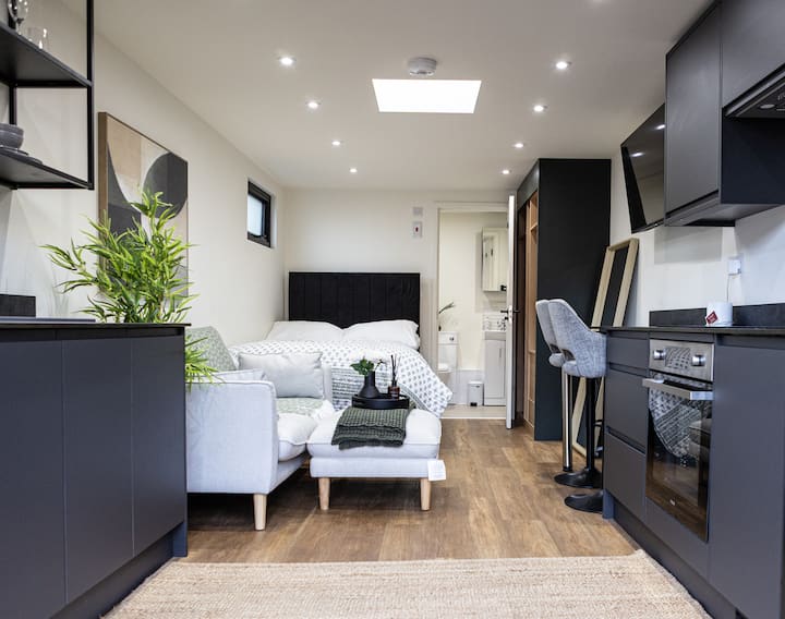 Stylish Harpenden Garden Studio - Saint Albans
