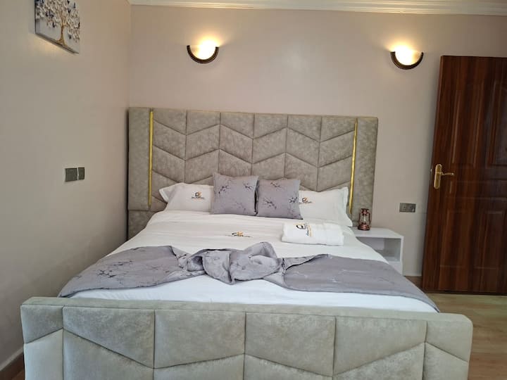 Schlafzimmer 2