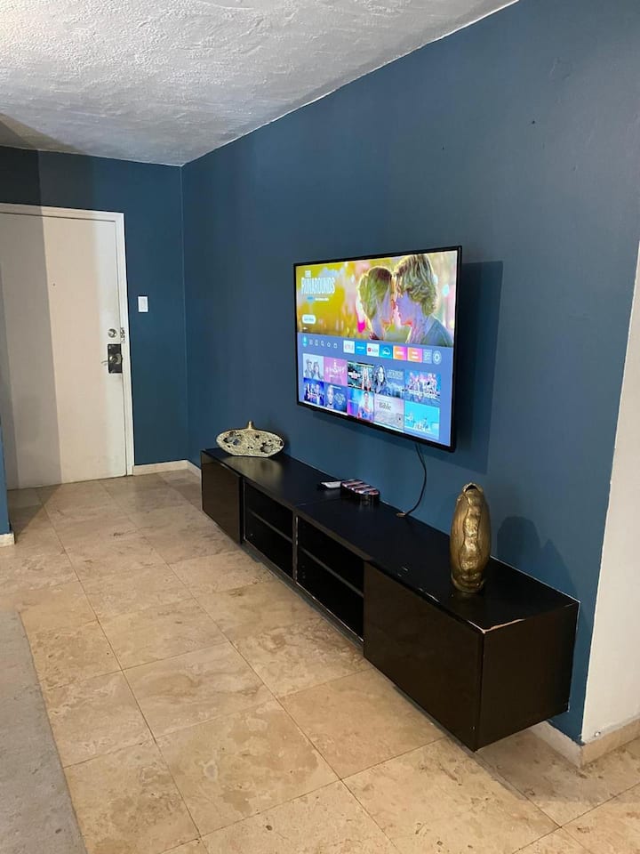 Cozy 3br Gem| Walk To Beach + 5 Min To Airport - Puerto Rico