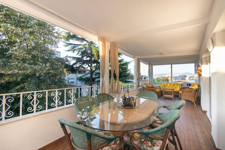 Hidden Gem in Buyukada with a Spacious Balcony