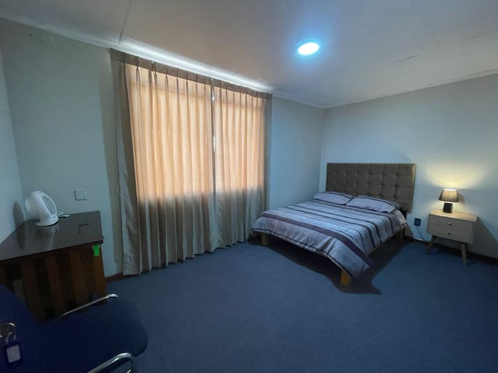 غرفة النوم 1