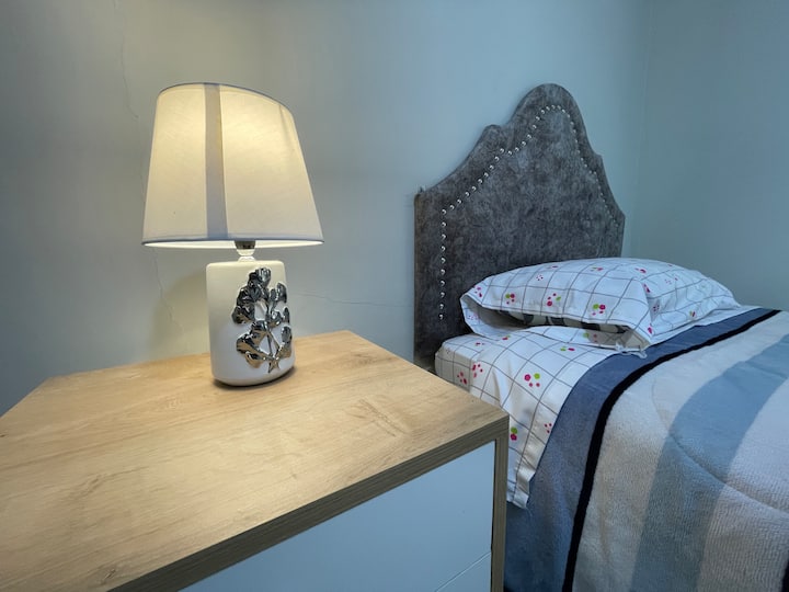 غرفة النوم 2