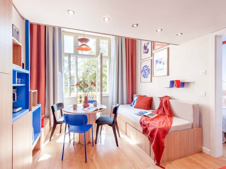 Turnkey | Vinohrady Modern 2br Ap. With Balcony - Praga