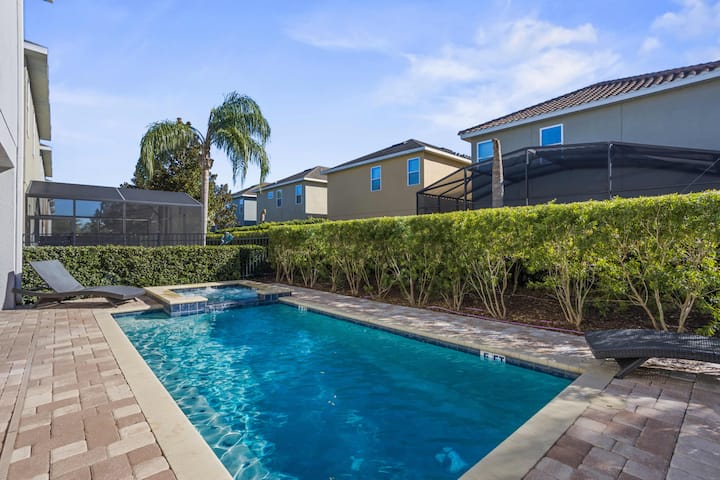 Fantastic Family Vacation Villa Close To Disney - Celebration, FL