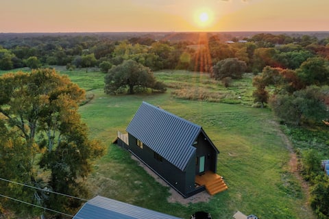 Luxe Farmhouse with Scenic Views