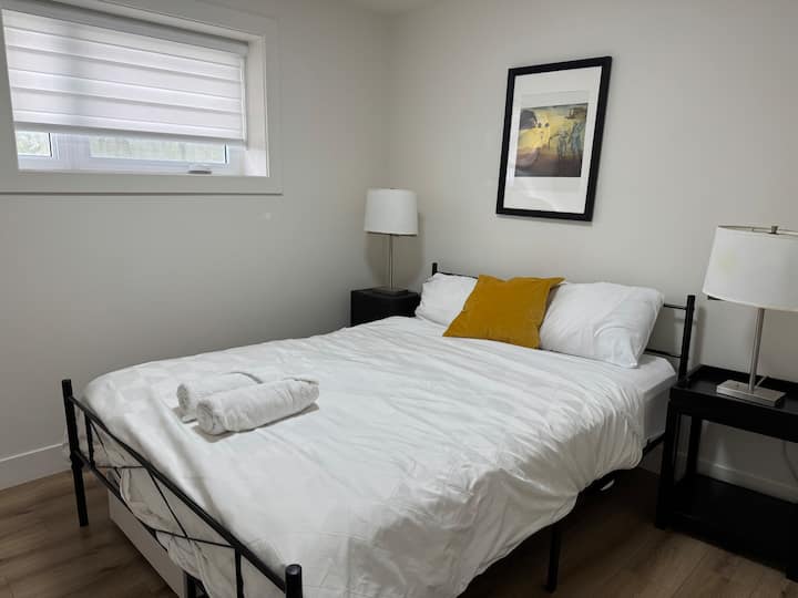 New Modern 1 Bedroom Guest Suite - Burnaby - 버너비
