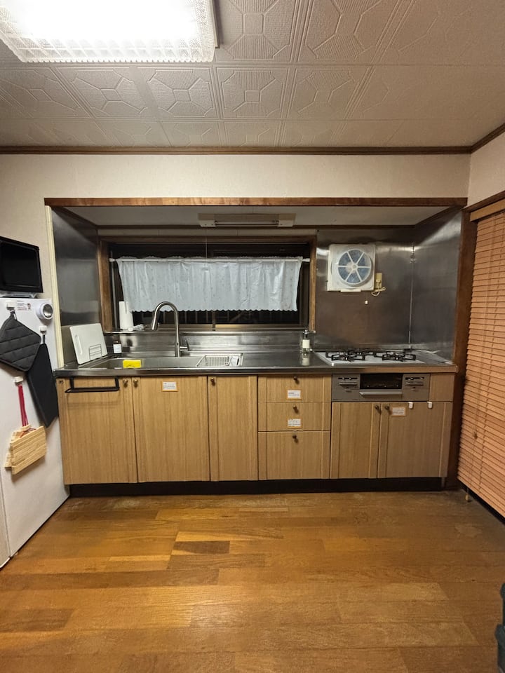 Pet-friendlyhouse Near Jr Miyagawa, Sleeps 8. - 이세시