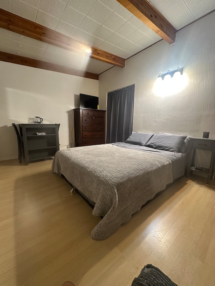 Close To Downtown, Restaurants, Sand Dunes - Moses Lake, WA