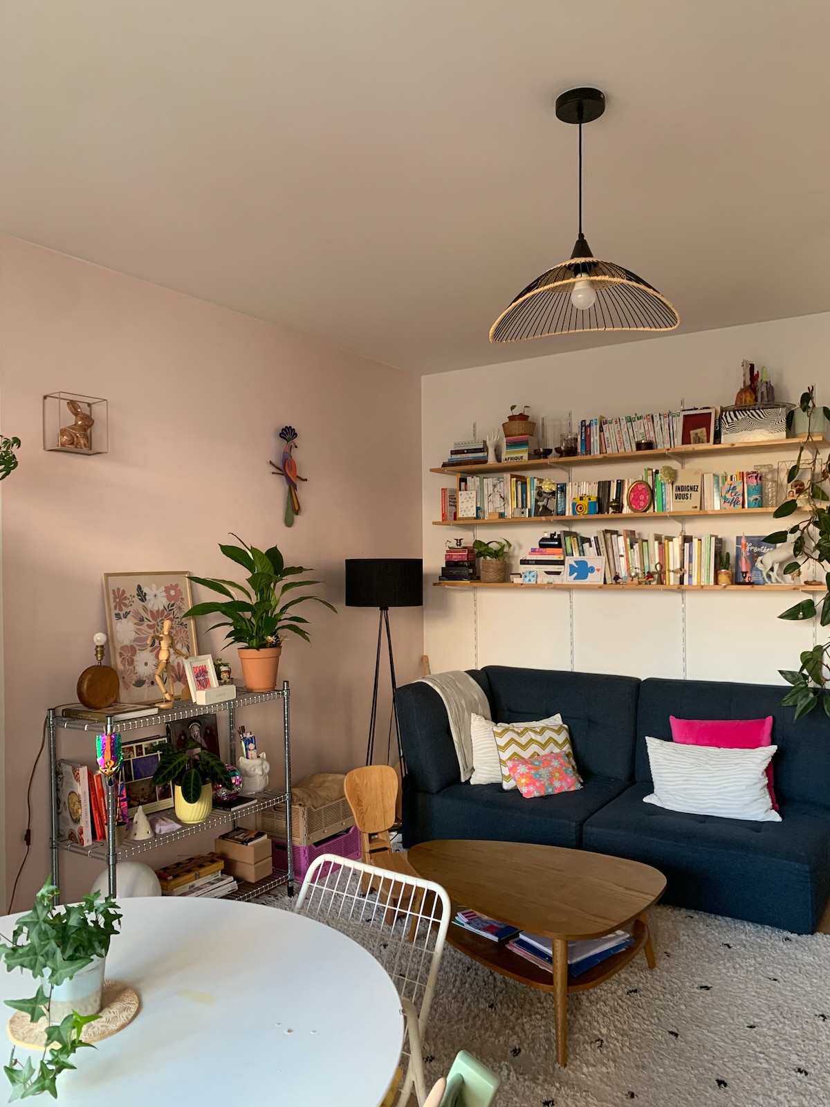 Propriété Airbnb réussie: Quiet and colorful cocoon (with air conditioning) Lyon 7 à Lyon 7e Arrondissement