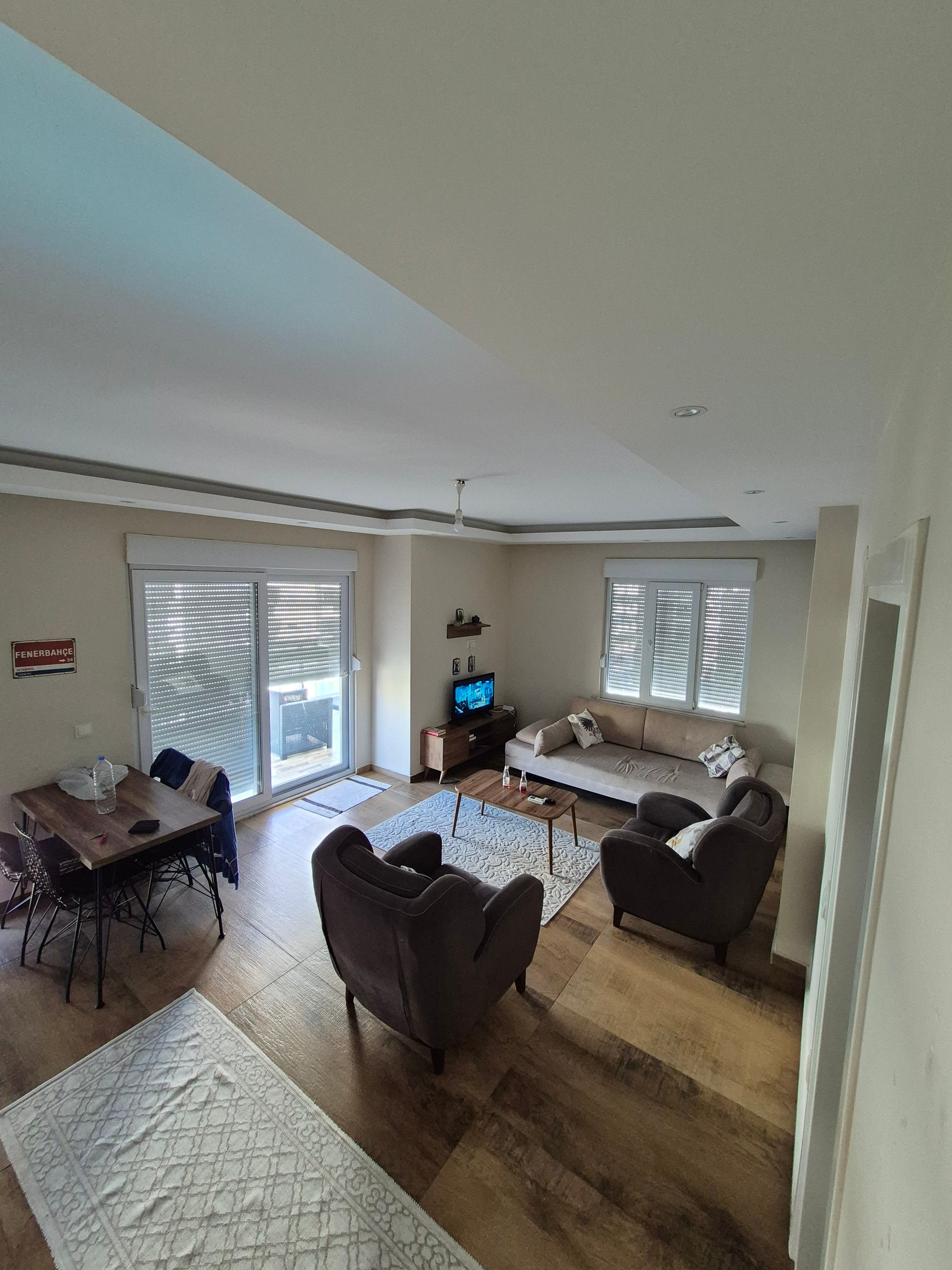 200 meters from the sea, calm and central