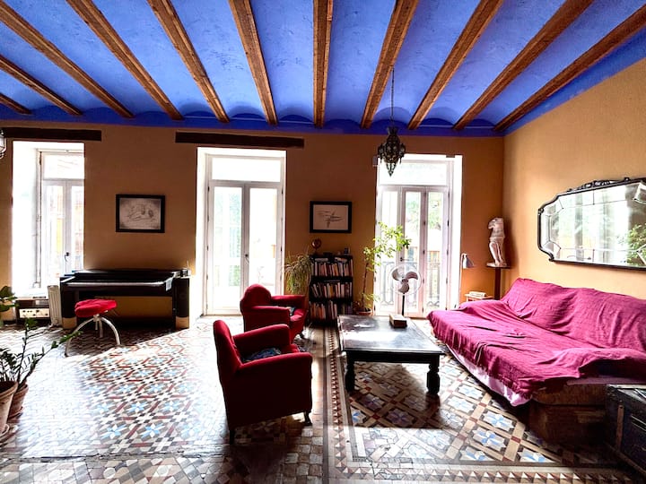 Bohemian Romantic - Valencia