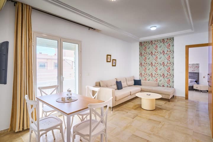Appartement Spacieux Et Raffiné à L'aouina - Túnez