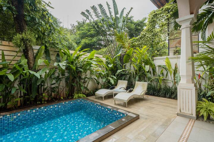 ELIVAAS Orion · Restros‑Close Hideaway W/ Pvt Pool & Terrace