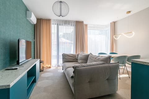 Popular Airbnb listing: Spacious apartment near the Vistula Boulevards! in Małopolskie