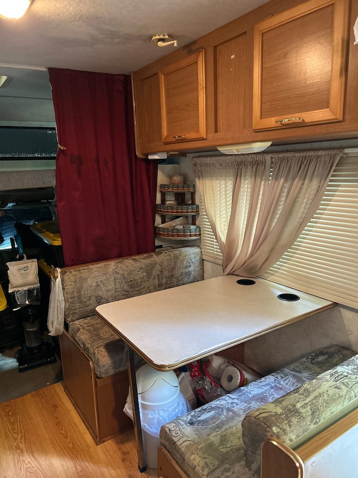 Happy Little Camper Up From The Lake - Walhalla, SC