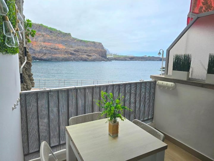 Relax Beachfront Vistas Al Mar Studio - Icod de los Vinos