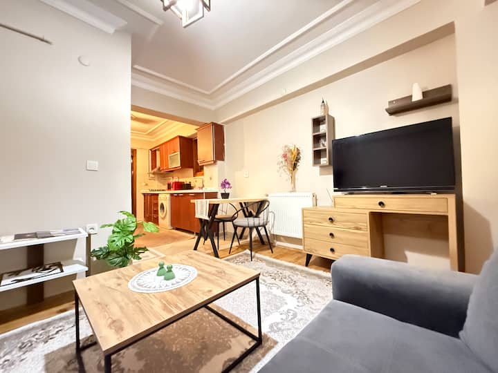 Large Luxury Apartment In Galata - İstanbul
