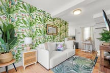 Bright and Airy Apartment on Flamingo Dr