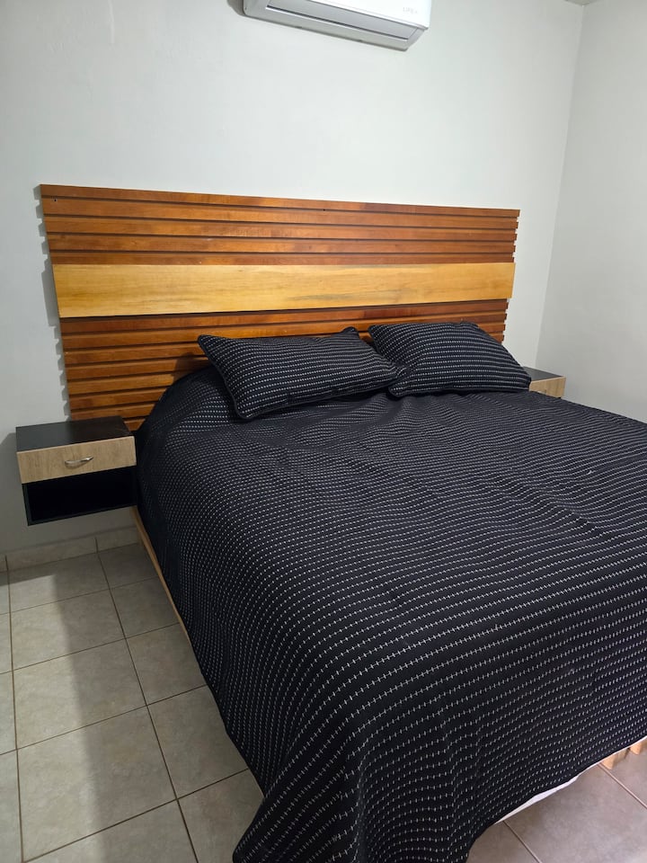 საძინებელი 1