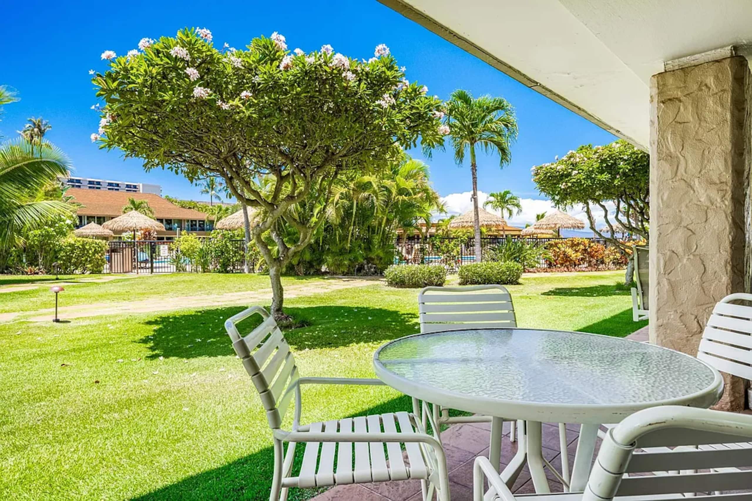 Condo in Lahaina · ★4.75 · 1 bedroom · 2 beds · 1 bath - Image 11